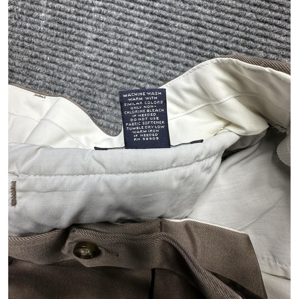 Roundtree & Yorke Dress Pants Mens 36x30* Brown Cotton Pleated Cuffed Chino - Picture 5 of 8